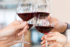 4 dicas para harmonizar o vinho
